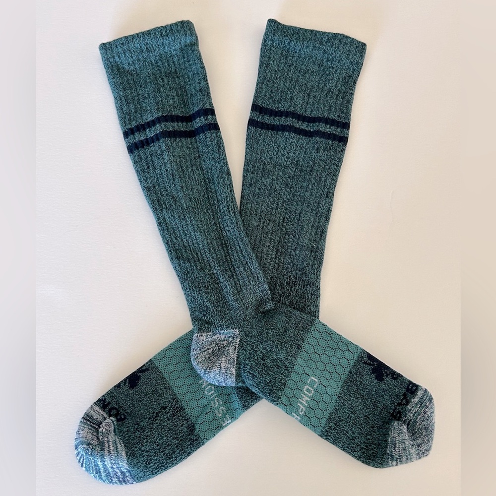 Bombas Compression Socks Medium Green & Black Heather Supportive Unisex
